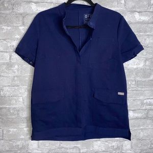 Figs navy scrub top small/medium